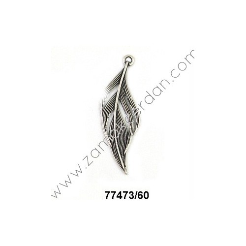COLGANTE PLUMA