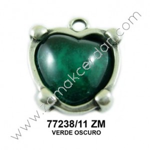 COLGANTE CORAZÓN CON PIEDRA VERDE OSCURO