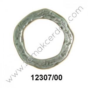 RING ROUNDED FLAT HAMMERED BIG